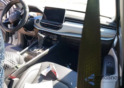 2025 Jeep Compass Limited 4X4 z USA, uszkodzony, nr VIN 3C4NJDCN5ST552388